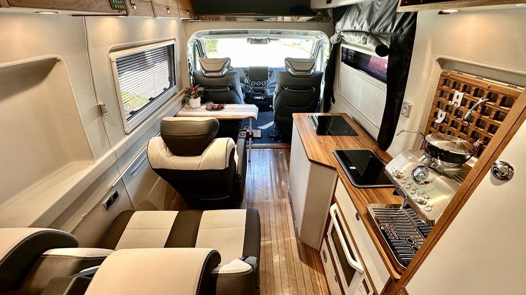 1773904107848473.jpg 011.jpg